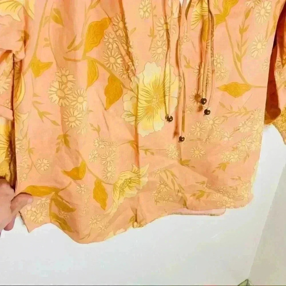 NEW Spell and the Gypsy Collective Sloan Bohemian Floral Peasant Blouse Peach - Picture 7 of 8
